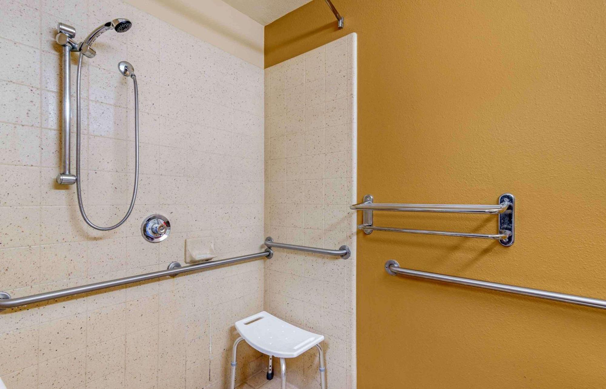 Extended Stay America Select Suites - Atlanta - Cumberland Mall Smyrna Exteriér fotografie